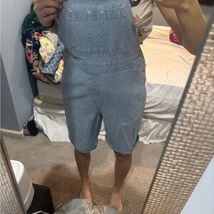 Gloria Vanderbilt Light Blue Denim Overalls
